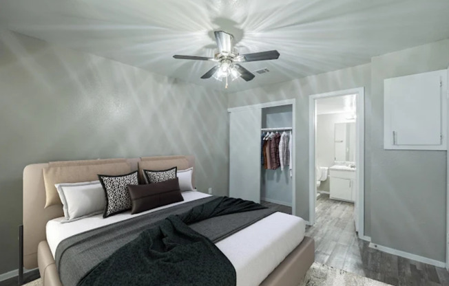 Beautiful 3 Bedroom Townhome in Arlington!