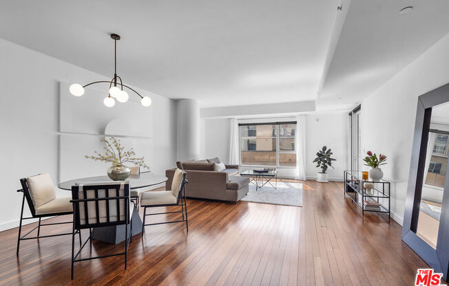 2 beds, 2 baths, 1,500 sqft, $5,500, Unit 7K