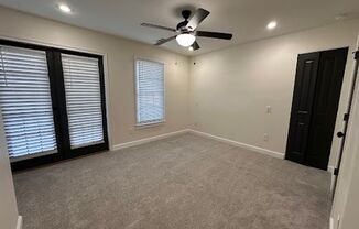 2 beds, 2.5 baths, $3,095, Unit 620