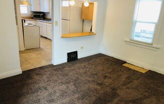 2 beds, 1 bath, $1,095