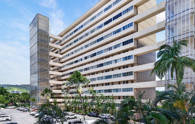 2 beds, 2 baths, $4,200, Unit # PENTHOUSE 8