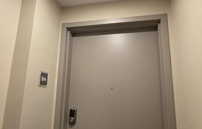1 bed, 1 bath, $5,500, Unit 8I