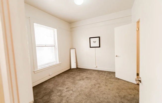 1 bed, 1 bath, 132 sqft, $1,350, Unit 228