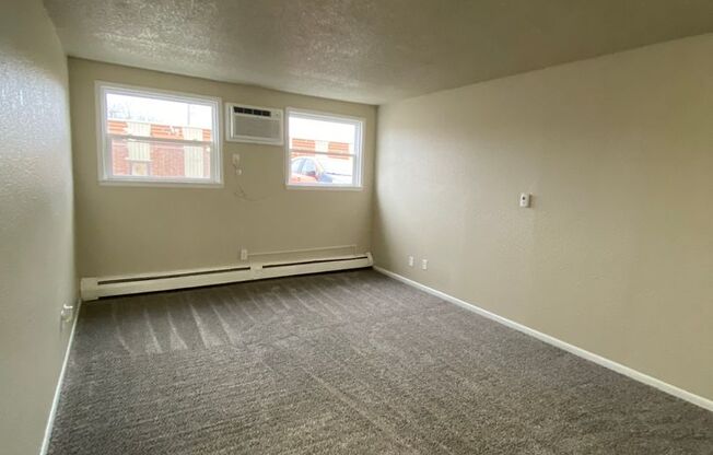 The Flats on 21st