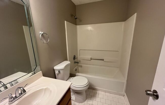 2 beds, 2 baths, $1,425