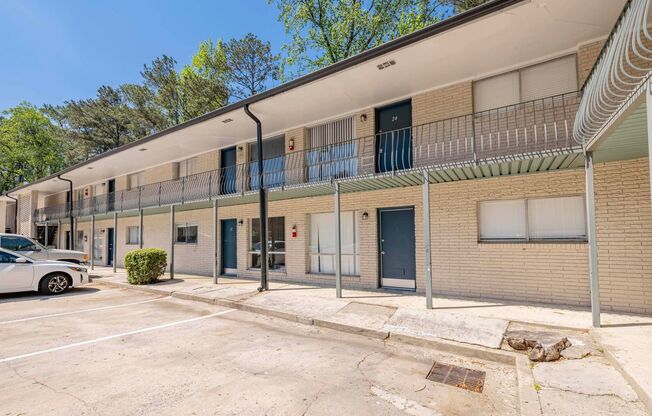 2 beds, 1 bath, $1,450, Unit 26