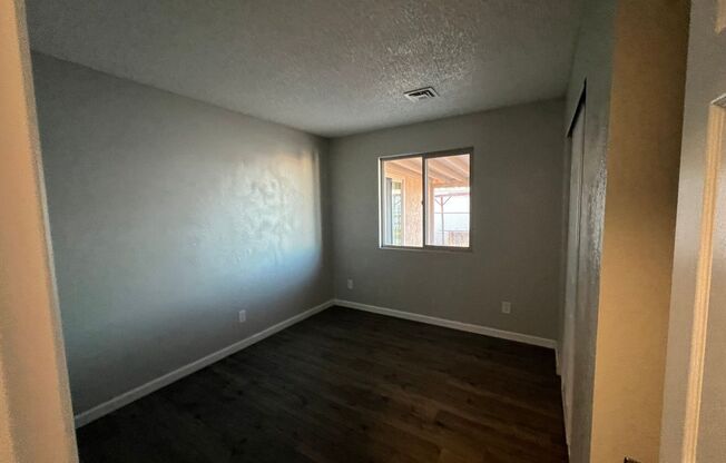 3 beds, 2 baths, $1,675