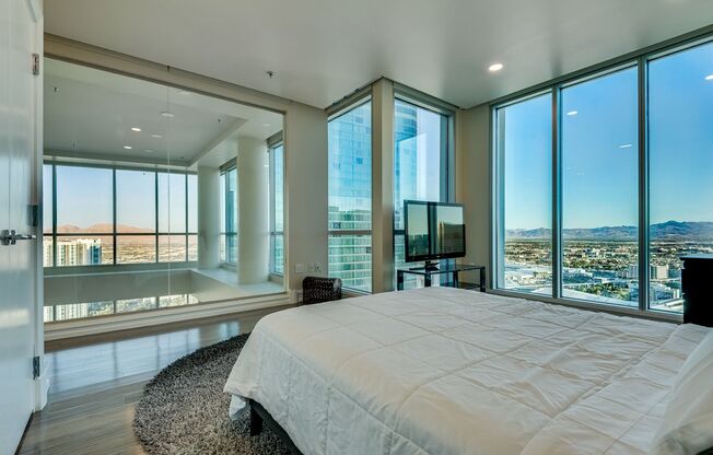 3 beds, 5 baths, $18,975, Unit # 4305