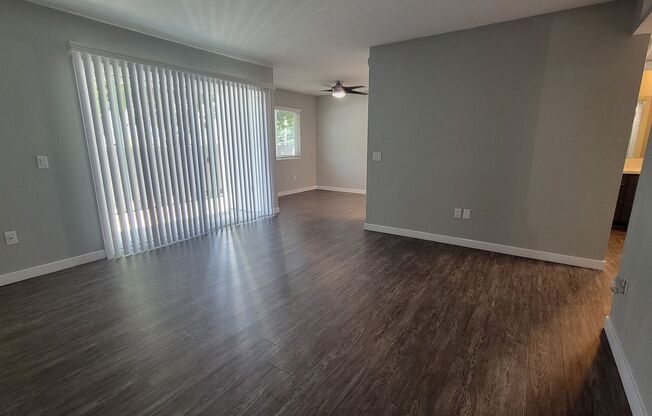 1 bed, 1 bath, 728 sqft, $2,195, Unit B10