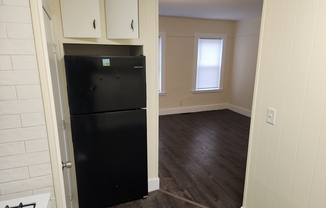 1 bed, 1 bath, 525 sqft, $1,900, Unit A