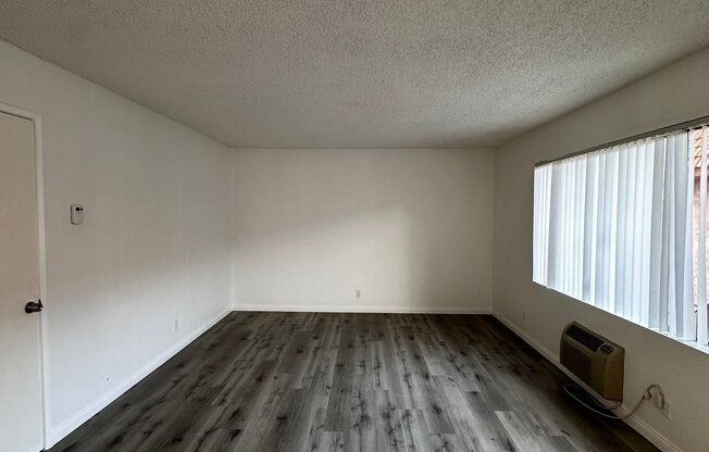 5134 GLENDORA AVE