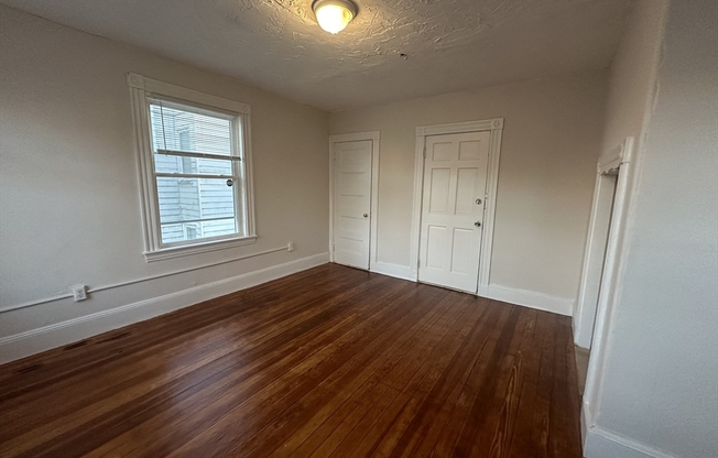 1 bed, 1 bath, 600 sqft, $1,900, Unit 4