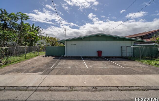 $3000 / 2 Bed / 1 Bath / 1 Parking IN WAIALUA