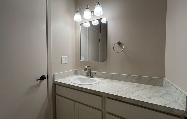 2 beds, 2 baths, $1,495, Unit 120