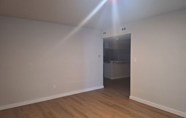 2 beds, 1 bath, 876 sqft, $850, Unit 2 bedroom 1 bath