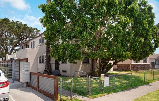 4513-4519 WILSON AVENUE