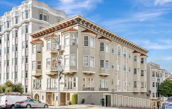 1304 Lombard Street Apartments