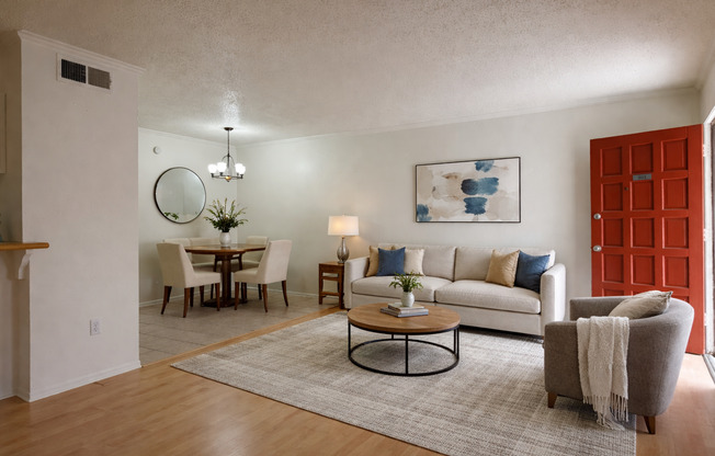 1 bed, 1 bath, 700 sqft, $1,024, Unit LAW9-303