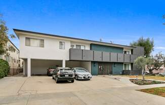 Welcome to 3666 Cardiff Avenue