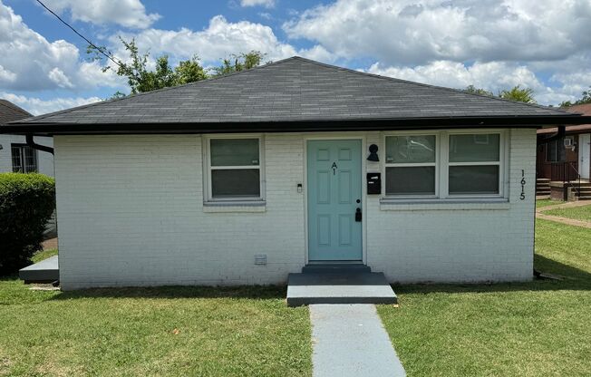 Newly renovated North Nashville triplex - minutes to downtown!!