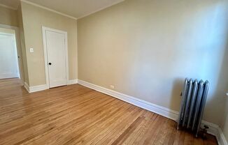 1 bed, 1 bath, $1,200, Unit 4017-2S