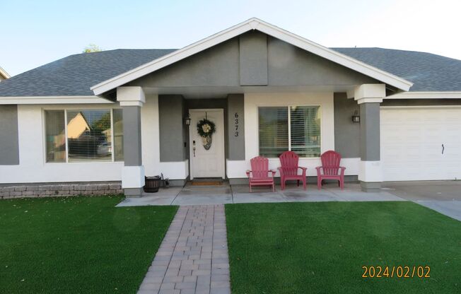 Spacious clean, furnished 5 bedroom home near Union Hills and the Loop 101. Great location!