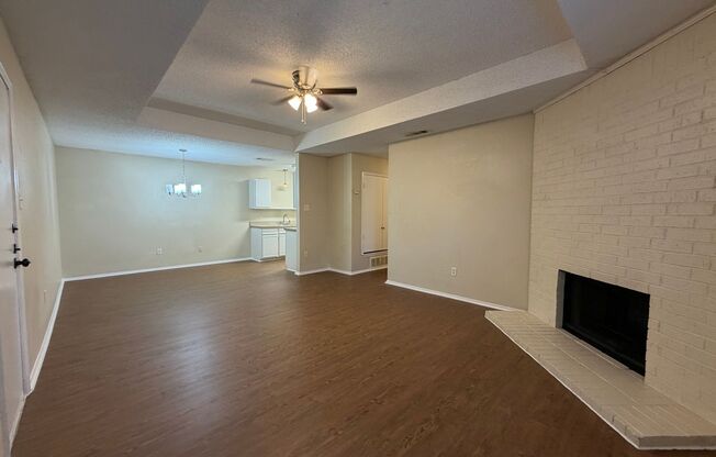 AVAILABLE NOW 3 BEDROOM 2 BATH DUPLEX IN NORTH RICHLAND HILLS