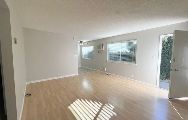 1 bed, 1 bath, $1,595, Unit 04