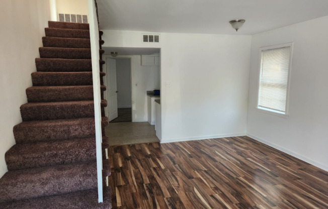 2357 STATEN AVE