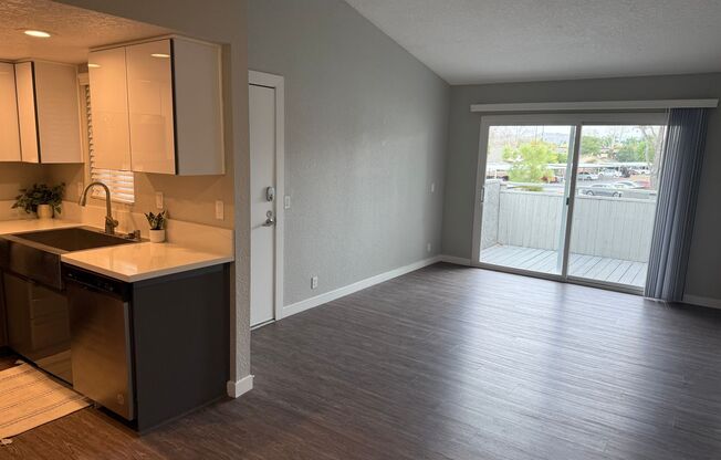 2 beds, 1 bath, 853 sqft, $2,625, Unit 6B