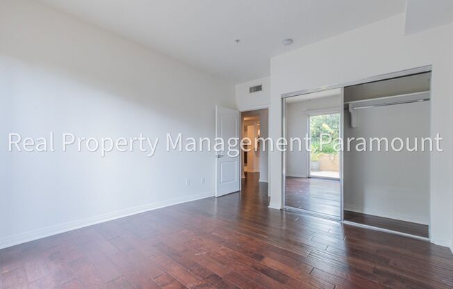 3 beds, 2 baths, $4,950, Unit # 104