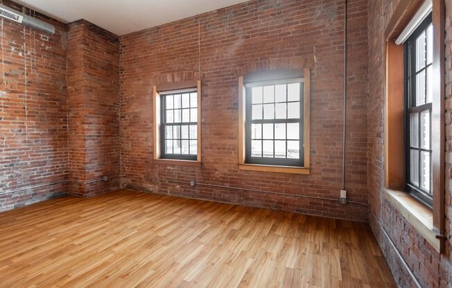 1 bed, 1 bath, 730 sqft, $1,715, Unit 110