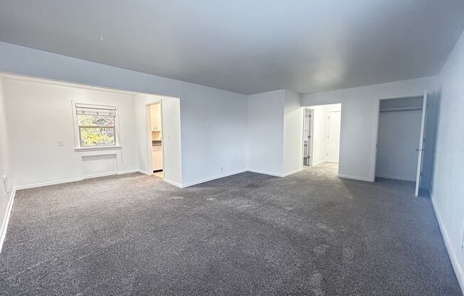 Evergreen Apartments