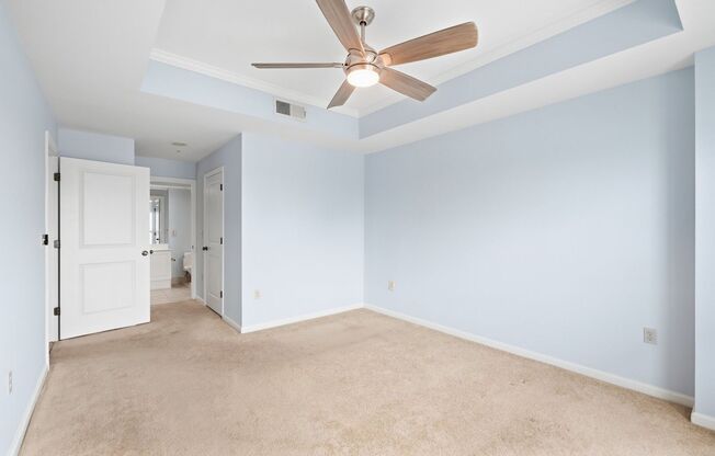 1 bed, 1 bath, 1,100 sqft, $2,495, Unit 400 E Bay Street #1810 (TP)