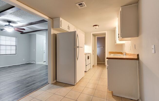 2 beds, 2.5 baths, $950, Unit UNIT 132