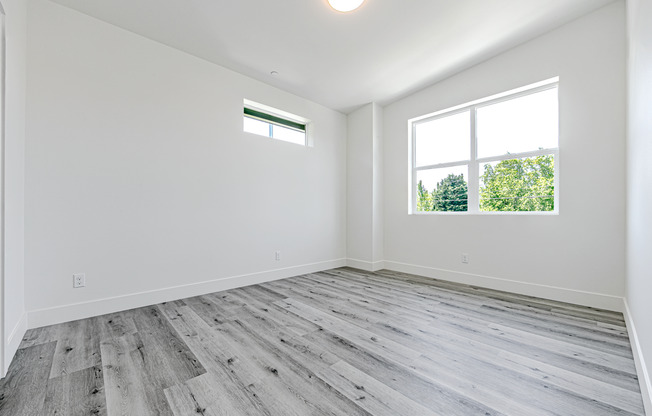 1 bed, 1 bath, 631 sqft, $1,395, Unit Unit 302