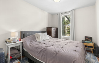 204 9 AVE