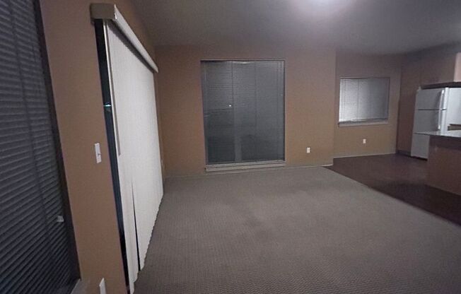 2 beds, 2 baths, 1,087 sqft, $1,800, Unit 113