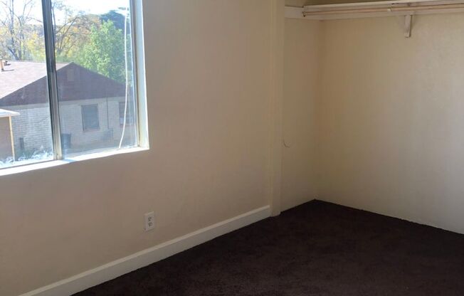 1 bed, 1 bath, $1,350, Unit Apt 23