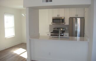 2 beds, 1.5 baths, $1,450, Unit Unit C