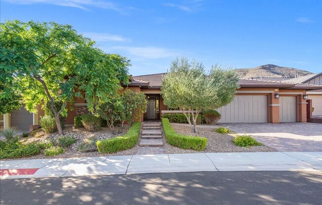 Luxury Retreat, Fully Furnished Single-Story Estate with Private Pool & Spa