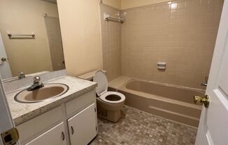 1 bed, 1 bath, $1,100