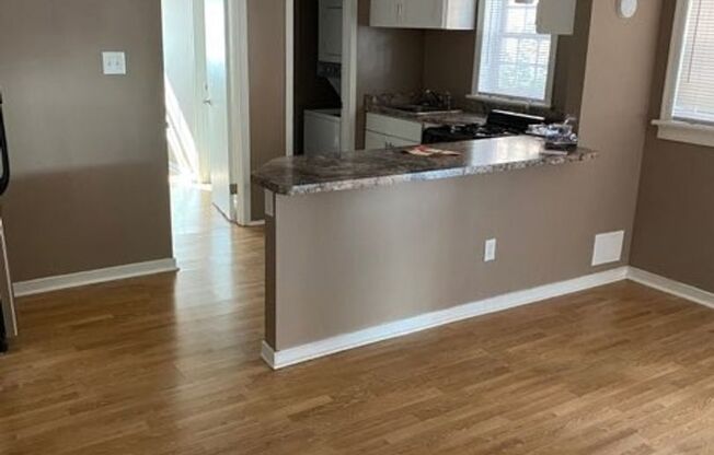 1 bed, 1 bath, 950 sqft, $1,265, Unit 1