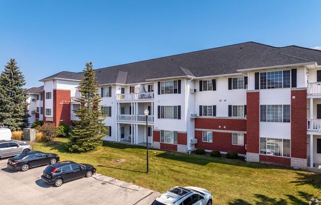 2 beds, 2 baths, 1,055 sqft, $1,469.99, Unit B-203
