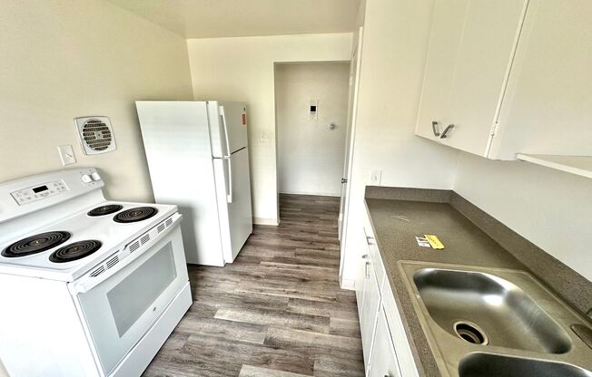 1 bed, 1 bath, 600 sqft, $1,275