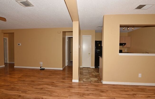LARGE DECK  |  MATURE TREES  |  GREAT LOCATION NEAR 1604 & I-35