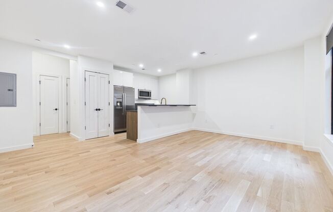 Brand new units 0-1 bedroom