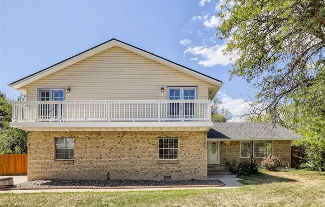 Take advantage of our limited-time offer: enjoy one month free when you sign a 15-month lease! Move in today and secure this fantastic deal before it’s gone!!
