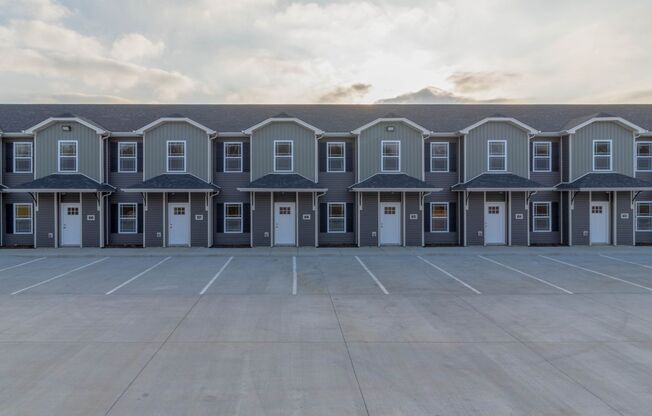 2 beds, 2.5 baths, 1,100 sqft, $1,195, Unit #109