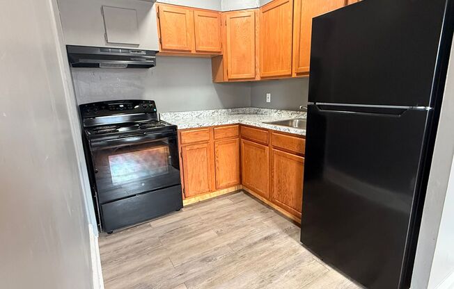 1 bed, 1 bath, $1,050, Unit 305